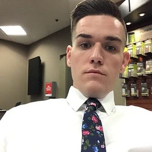 Meet your Posher, Brandon